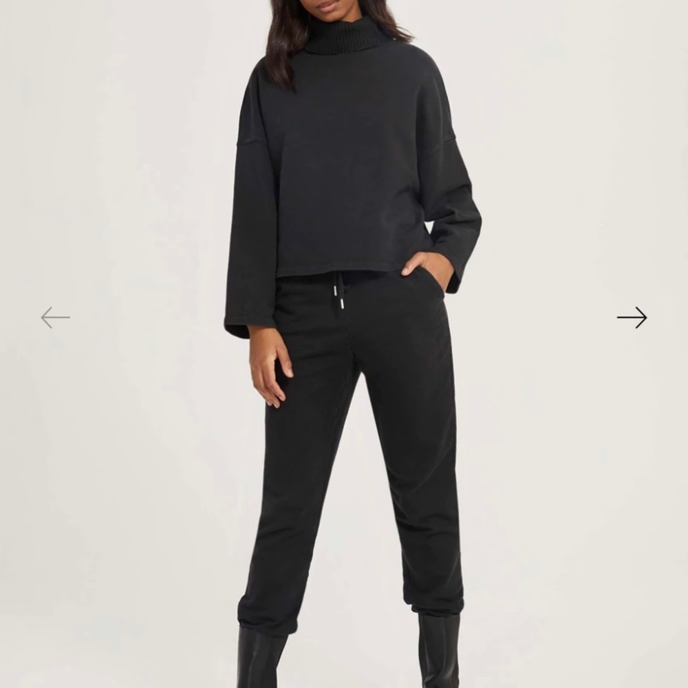 Something Navy jogger set